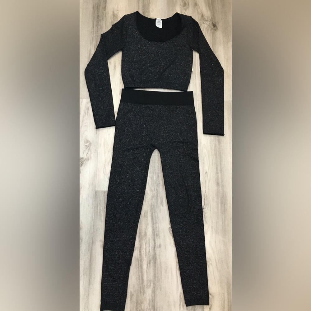 No Boundaries Set Seamless Pants  Blouse Party Casual Black Metallic L (1AX)